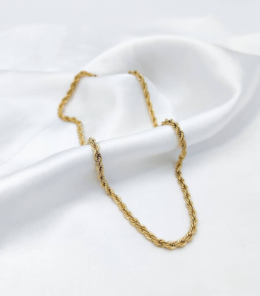 Twist Halskette//gewunden//gedreht//edel//elegant//Edelstahl vergoldet